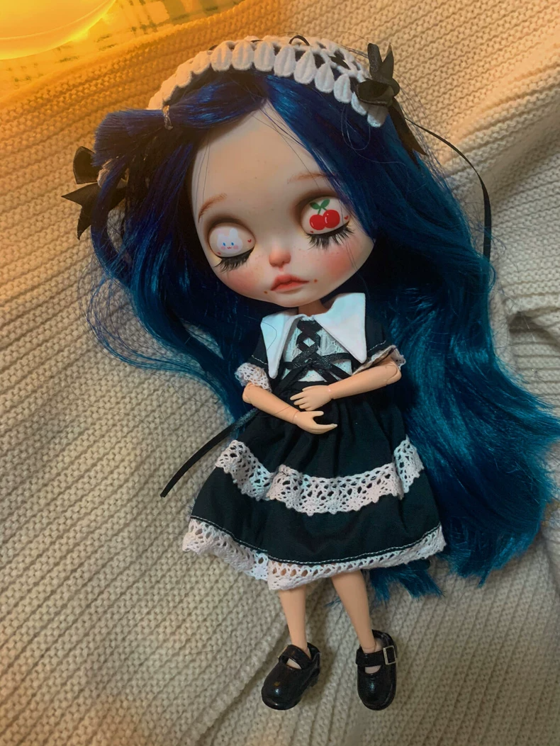 Elegant BLYTHE Doll Outfit – Black & White Lace Ensemble for Collectors, Durable & Stylish - Image 2