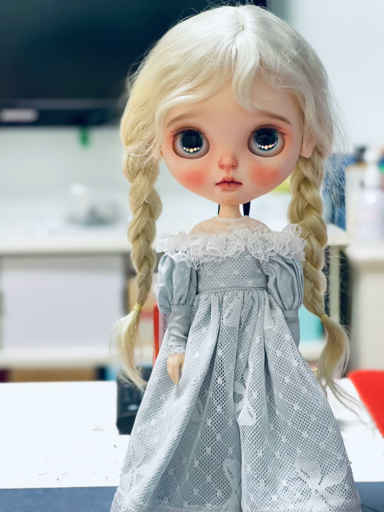 Vintage Lace Blythe Doll Dress - Handmade Pastel Artisan Collector's Outfit - Image 8