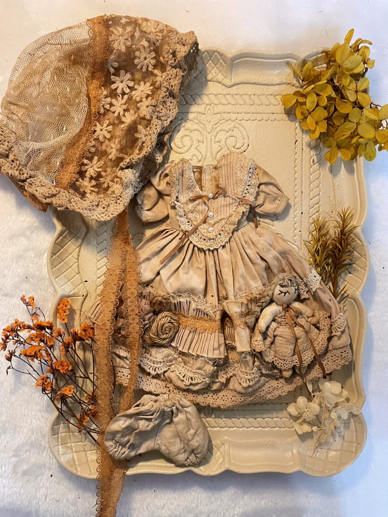 Vintage Tea-Stained Blythe Doll Outfit - Lace Dress, Headpiece & Lantern Pants - Retro 6" Doll Clothes for Blythe AZ OB24 - Free Shipping - Image 2