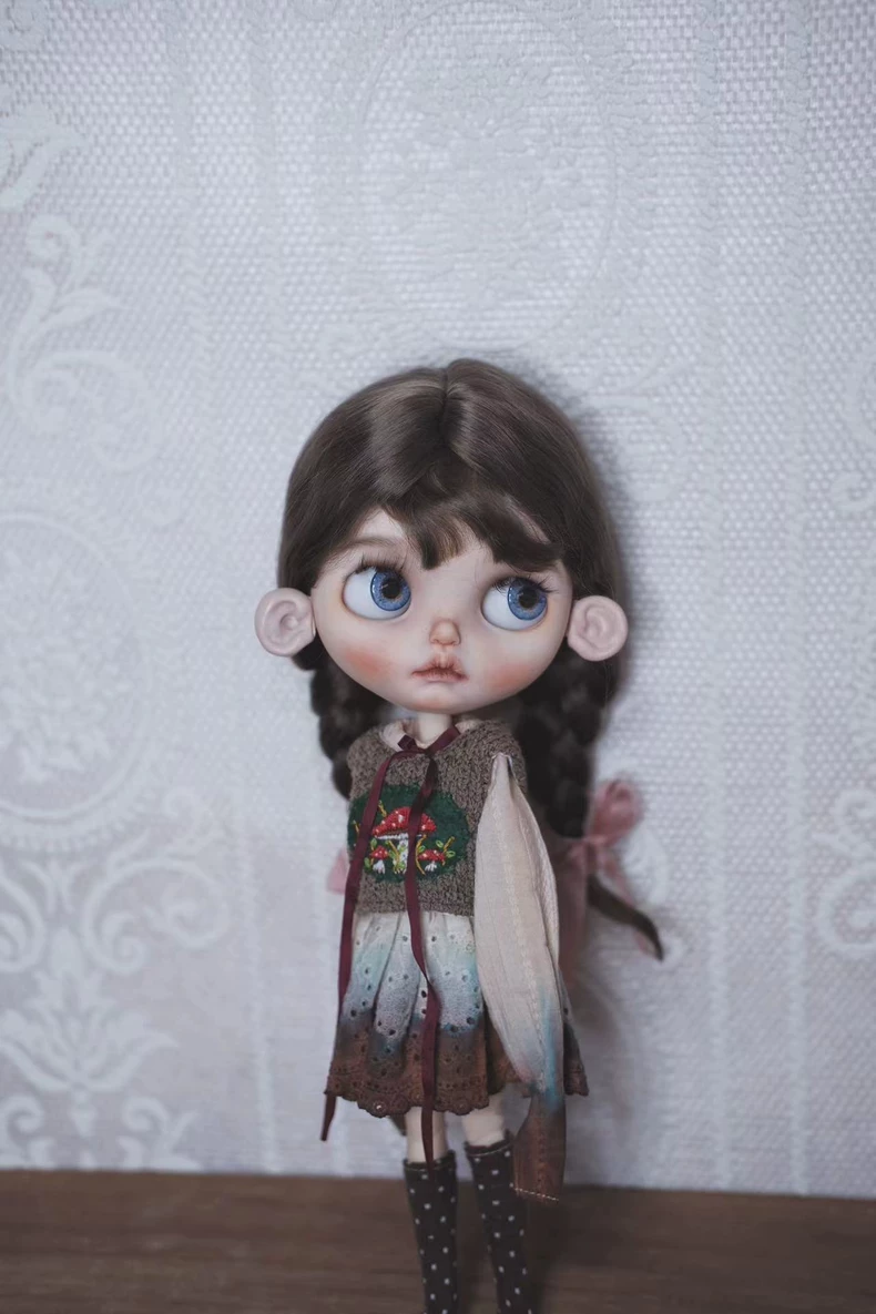 Whimsical Tea-Dyed BLYTHE Outfit: Lace Headband, Embroidered Vest & Gradient Skirt for Collectors - Image 4