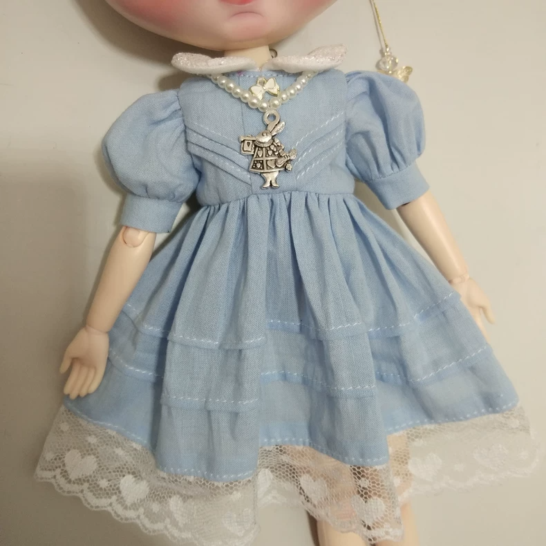 Whimsical Alice in Wonderland Blythe Doll Outfit – Elegant & Collectible - Image 5