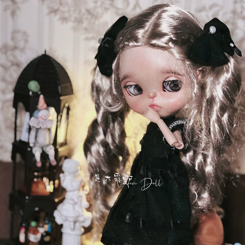 Exquisite Black BLYTHE Doll Outfit - Elegant, Durable & Versatile for Collectors & Displays - Image 5