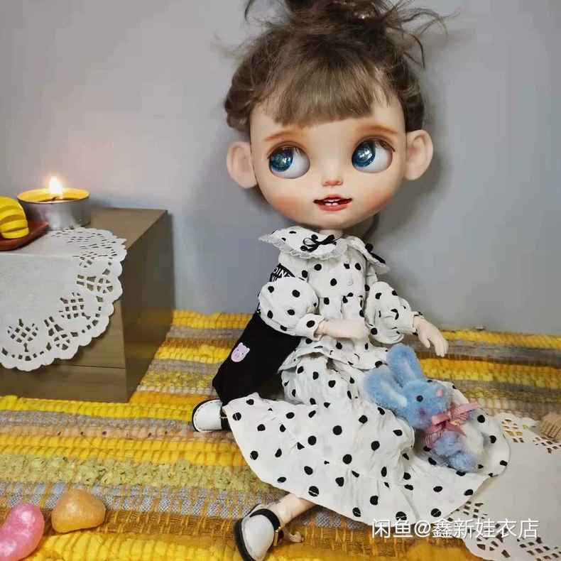 Charming Polka Dot BLYTHE Doll Outfit – Elegant Top, Skirt & Canvas Bag Set - Image 3