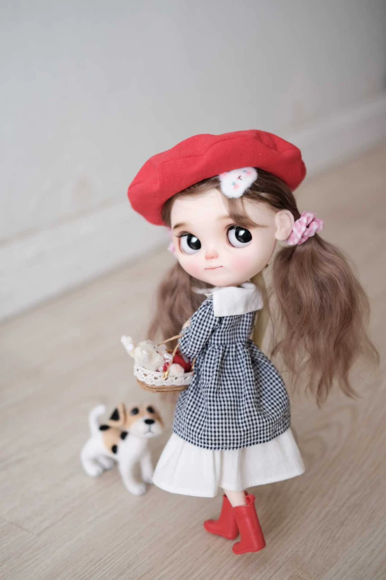 Chic BLYTHE Doll Outfit: Navy Checkered Top & White Dress with Beret – Elegant & Playful OB24 Ensemble - Image 5