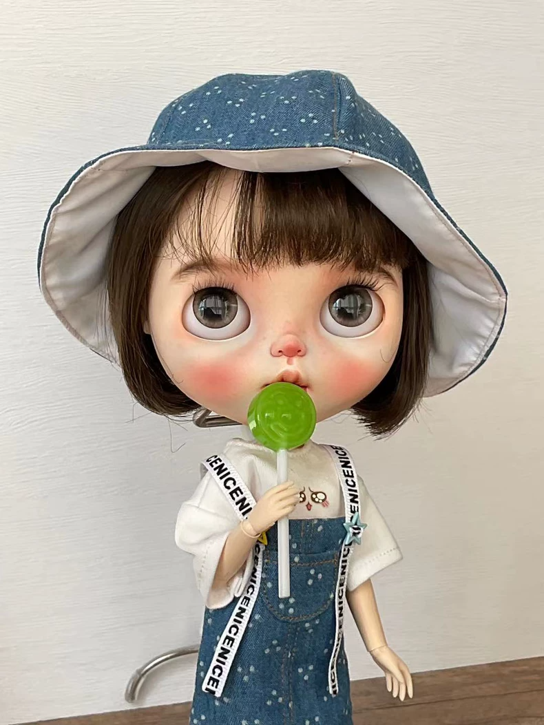 Charming BLYTHE Doll Denim Dress & Hat Outfit – Playful, Stylish & Durable Collectible - Image 1