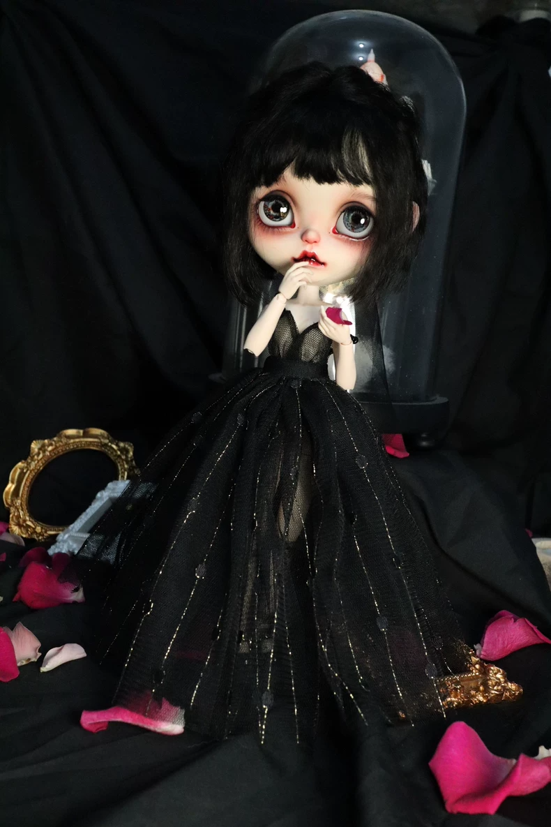 Gothic Elegance BLYTHE Doll Outfit - Black Tulle Skirt & Headpiece for AZ19 OB24 OB22 - Premium Collector Fashion - Image 4