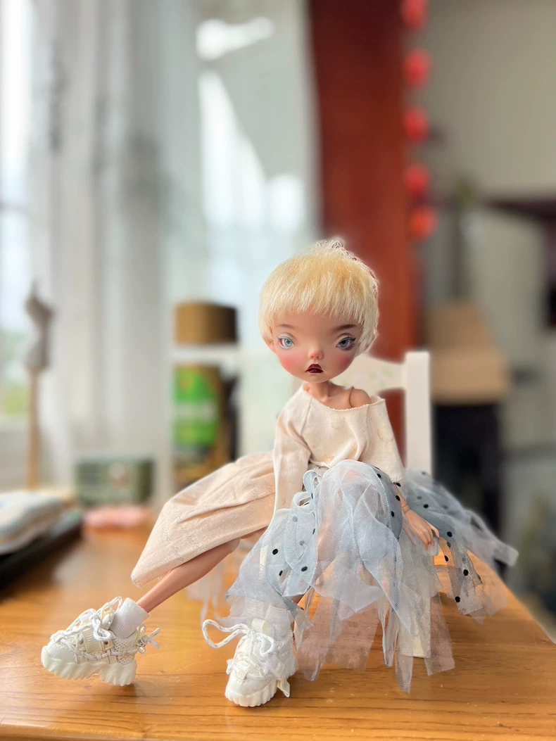 Vintage Apocalypse BLYTHE Doll Outfit – Handcrafted Tea-Dyed & Rust-Tinted Elegance - Image 5