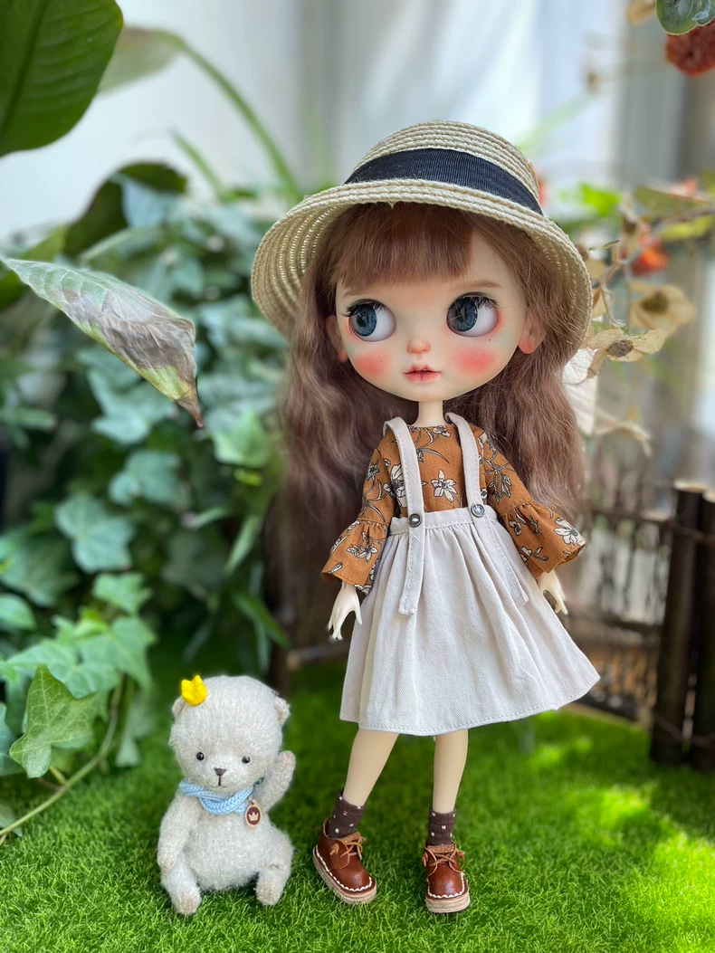Blythe Vintage Floral Blouse & Lace Skirt Outfit - Adjustable Elegance - Image 1
