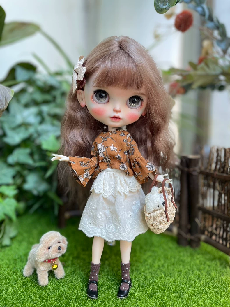 Blythe Vintage Floral Blouse & Lace Skirt Outfit - Adjustable Elegance - Image 2