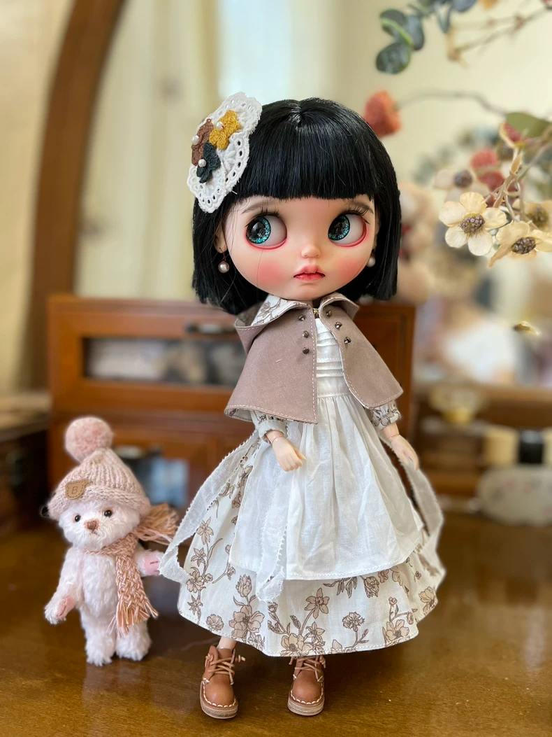 Vintage Floral Blythe Doll Outfit w/ Cape & Lace - Cream & Brown Elegance - Image 1