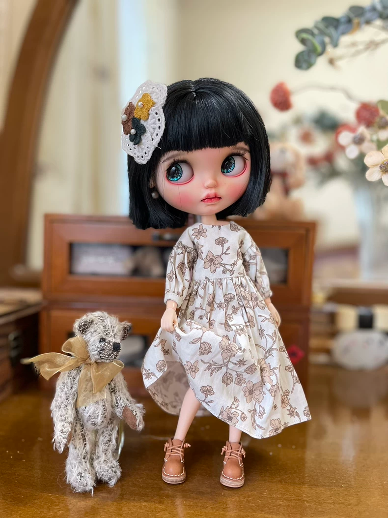 Vintage Floral Blythe Doll Outfit w/ Cape & Lace - Cream & Brown Elegance - Image 3