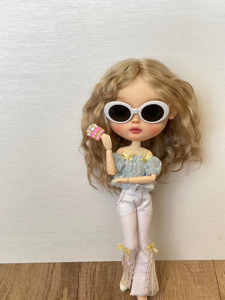Chic BLYTHE Doll Outfit: Elegant Off-Shoulder Top & Flared Jeans Set – Pastel Blue & White - Image 3
