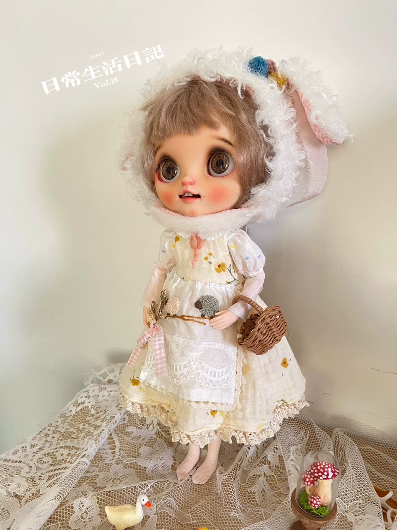 Blythe Doll Pastoral Lamb Outfit - Cream Lace Floral Collector Ensemble - Image 2