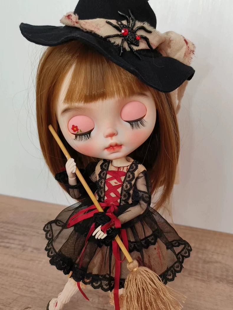 Spooky Chic BLYTHE Witch Costume – Lace & Blood-Splattered Halloween Outfit with Broomstick - Image 2