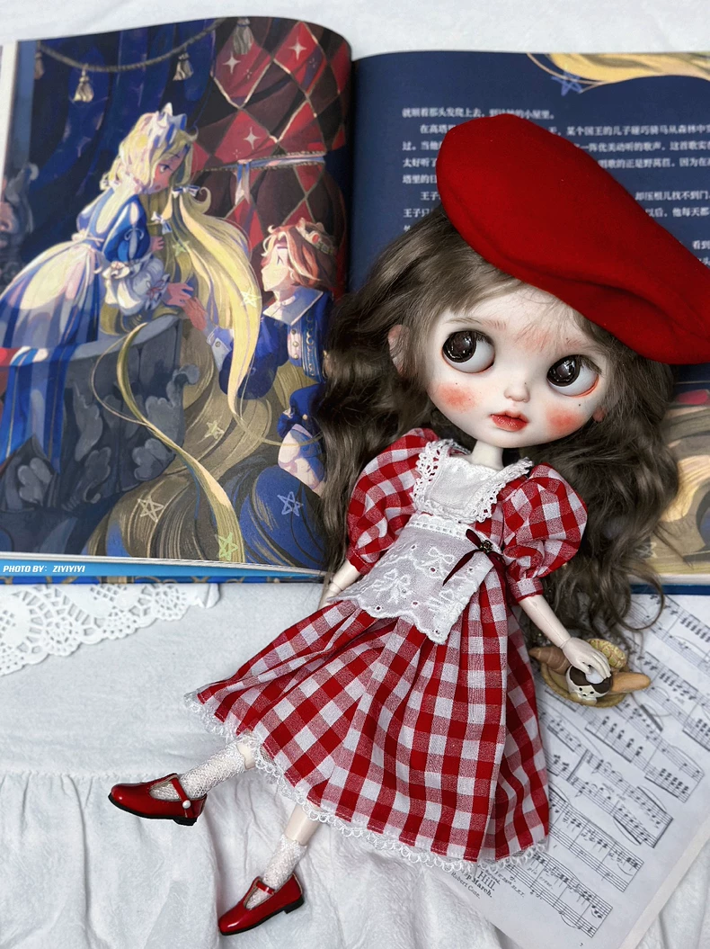 Vintage Plaid Blythe Doll Dress & Beret Outfit - Handcrafted Collector Ensemble - Image 9