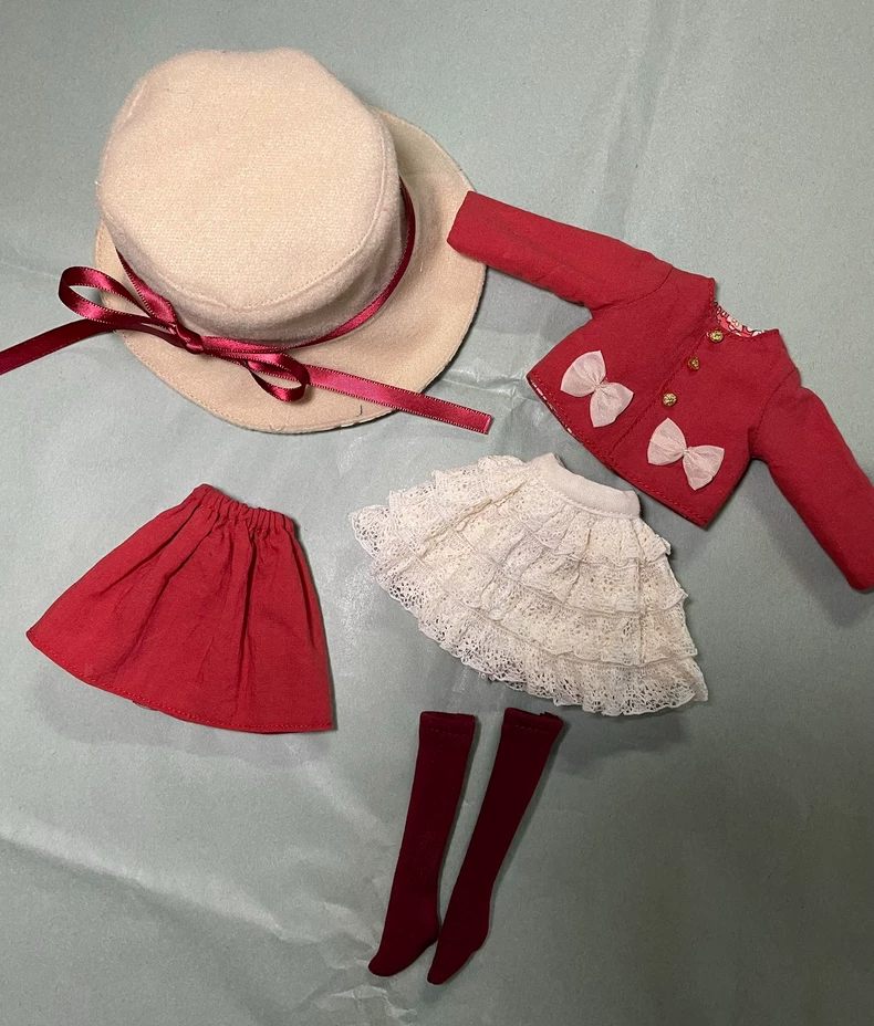 Vintage Elegance Blythe Doll Outfit – Red Lace Dress & Jacket Set for Collectors - Image 6