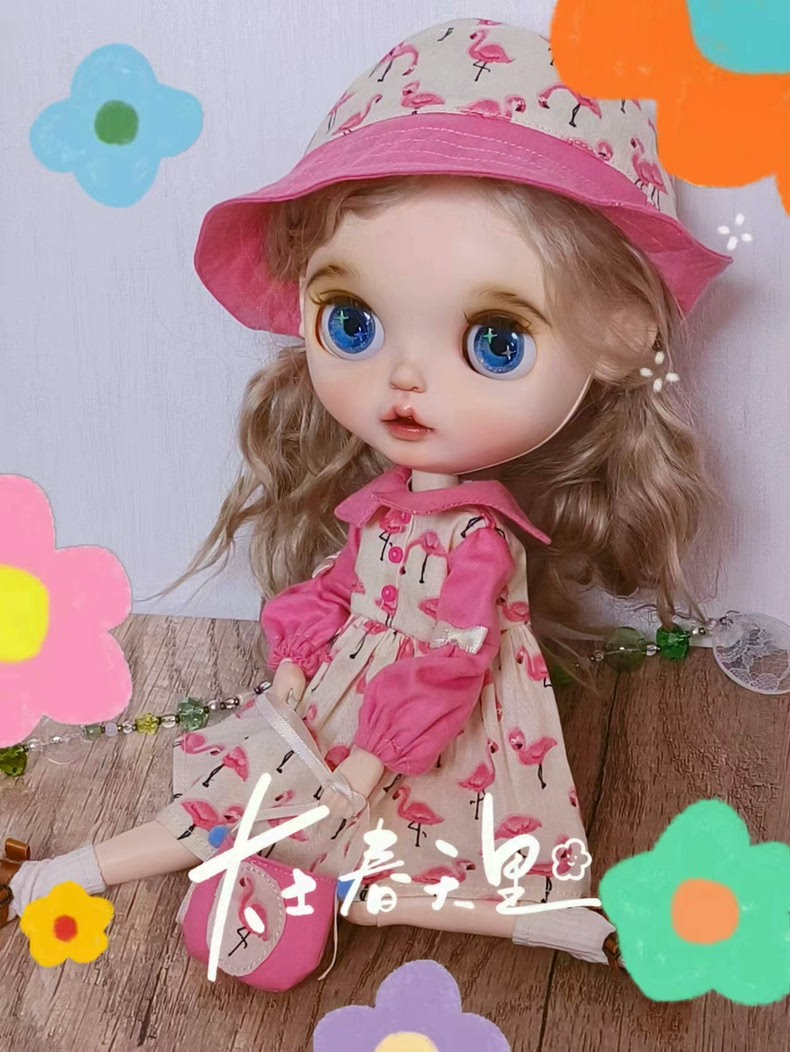 Charming Flamingo-Patterned Blythe Doll Outfit: Pink Dress, Jacket, Hat & Handbag for OB22 & OB24 - Image 2