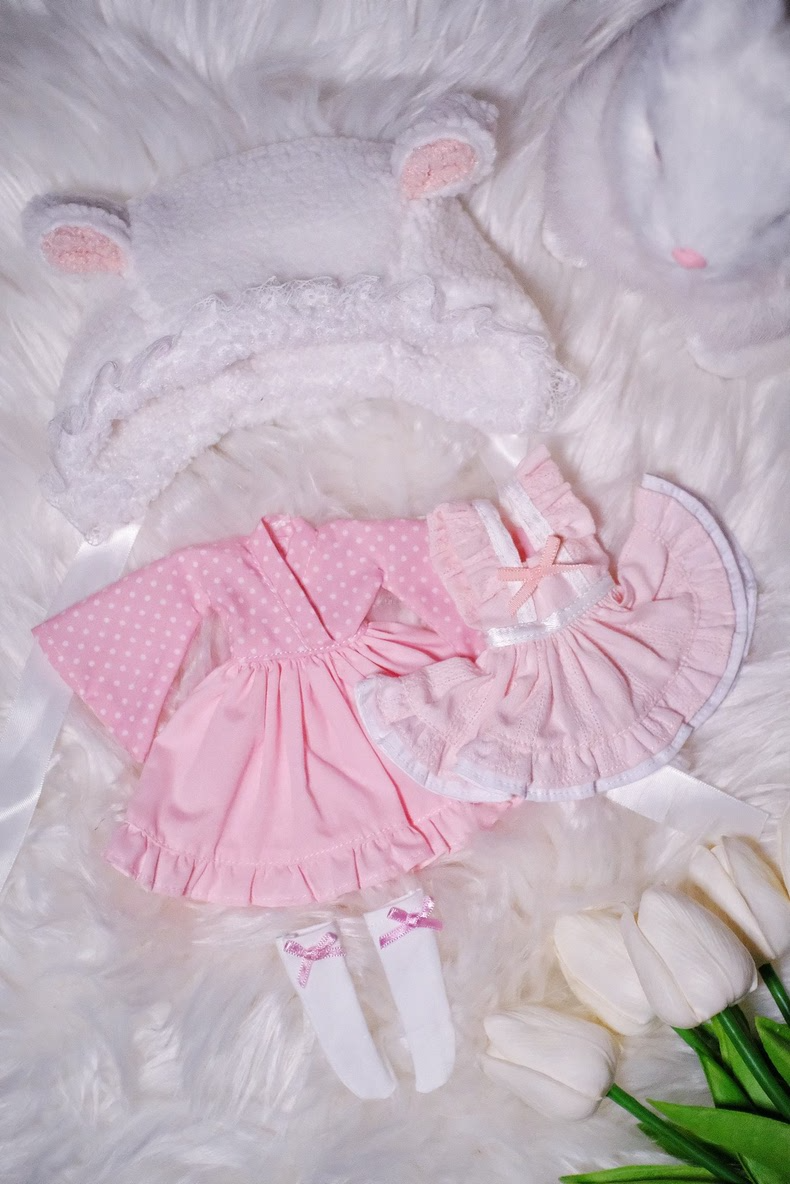 Adorable Retro Blythe Doll Outfit - Polka Dot Dress & Fluffy Hat for OB24, OB22, AZ19 Joints | Collector’s Dream - Image 5