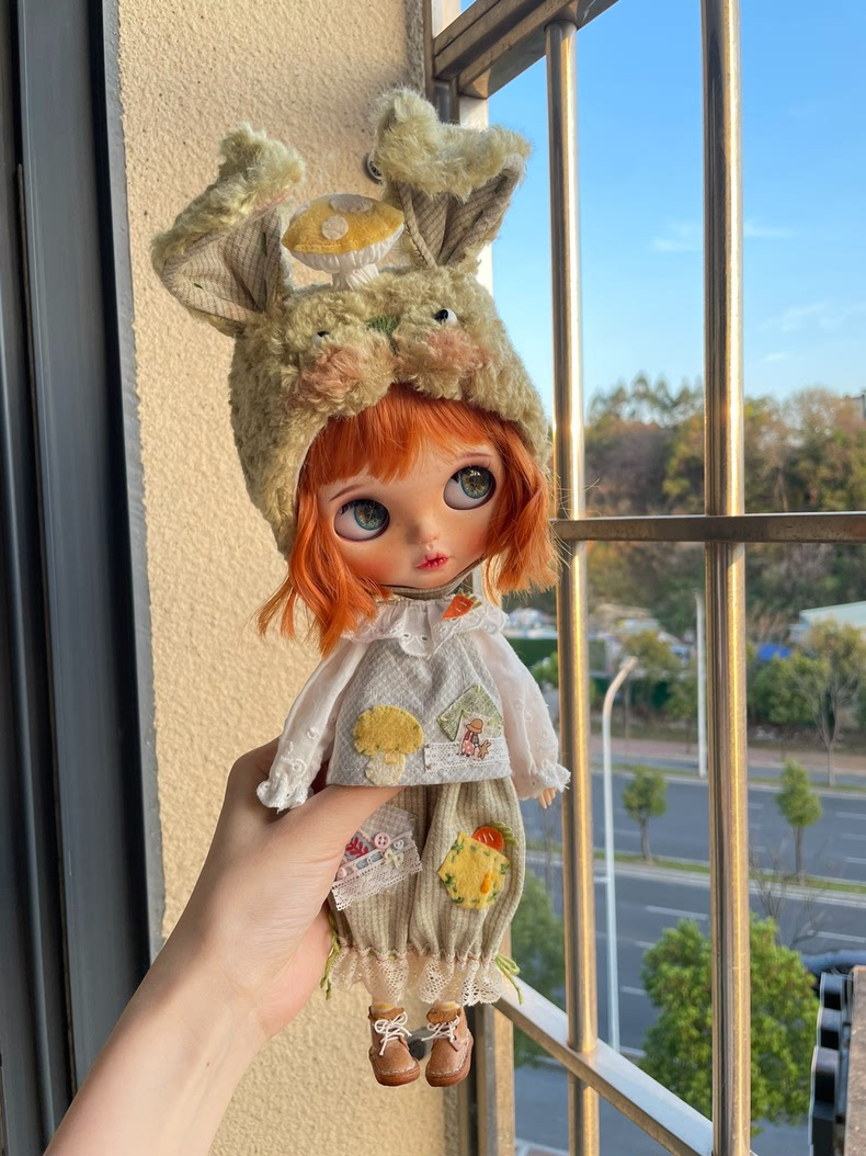 Enchanted Woodland Blythe Doll Outfit – Whimsical Mushroom Rabbit Hat & Pastel Fantasy Ensemble - Image 1