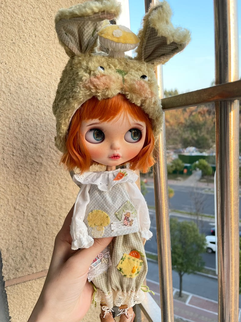 Enchanted Woodland Blythe Doll Outfit – Whimsical Mushroom Rabbit Hat & Pastel Fantasy Ensemble - Image 4