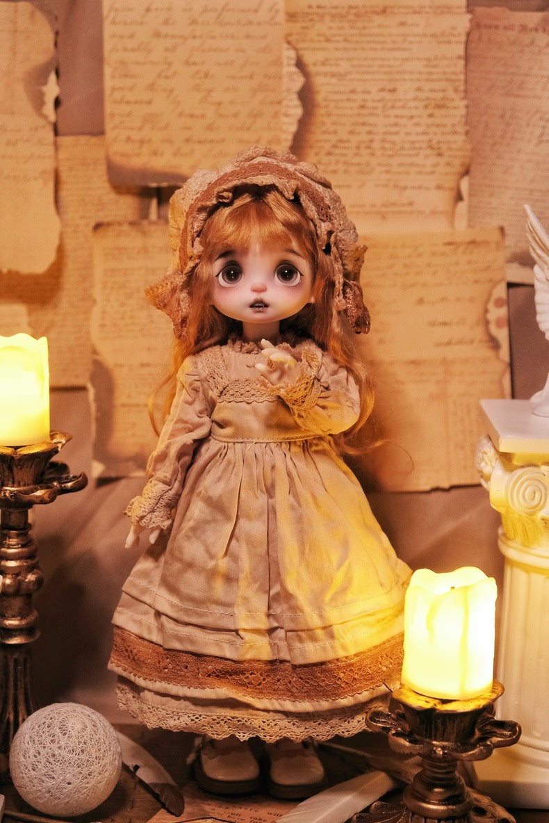 Vintage Blythe Doll Outfit - Antique Tea-Stained 4-Piece Set with Lace Details & Free Shipping - Image 2
