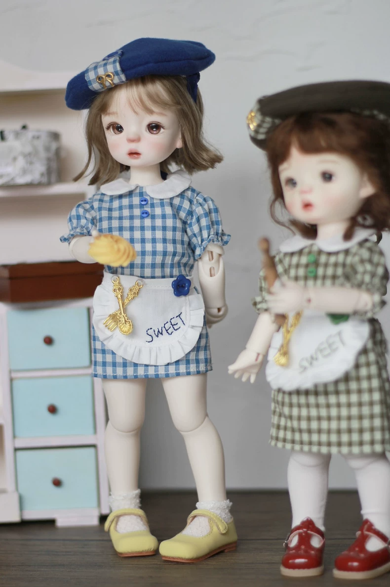 Adorable 1/6 BJD Baker Outfit – Sweet Beret & Apron Set for Dolls - Image 6