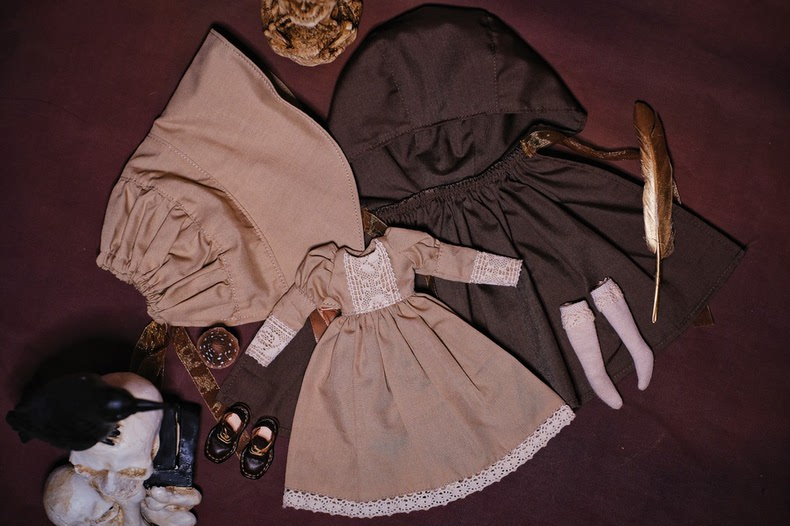 Charming Beige BLYTHE Doll Outfit with Cloak, Dress & Hat for OB24 AZ19 OB22 - Elegant Lace Details & Adjustable Fit - Image 7