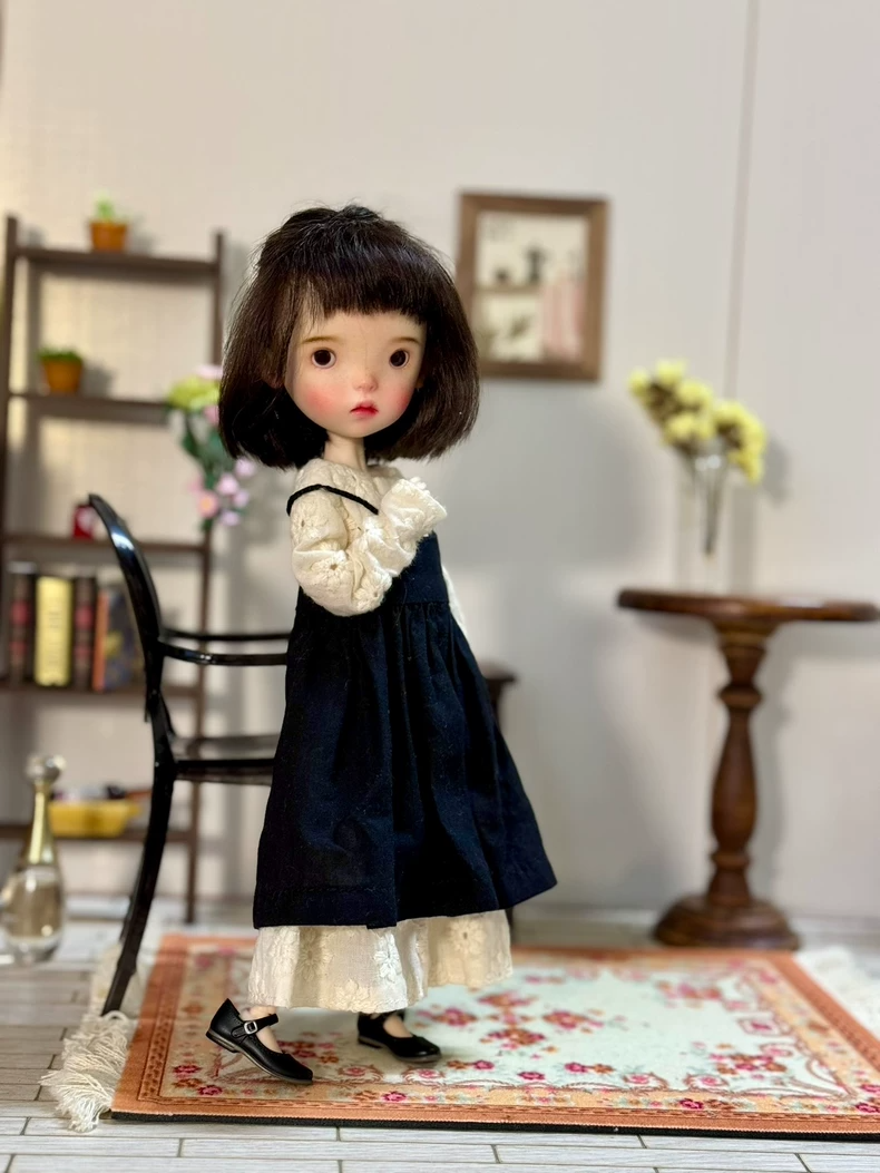 Vintage Elegance Blythe Doll Outfit – Tea-Dyed Dress & Black Skirt Set - Image 3