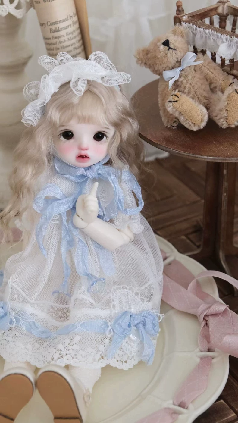 Elegant 1/6 BJD Doll Outfit: Lace & Net Dress Set in Pink & Blue – Adjustable & Luxe - Image 2