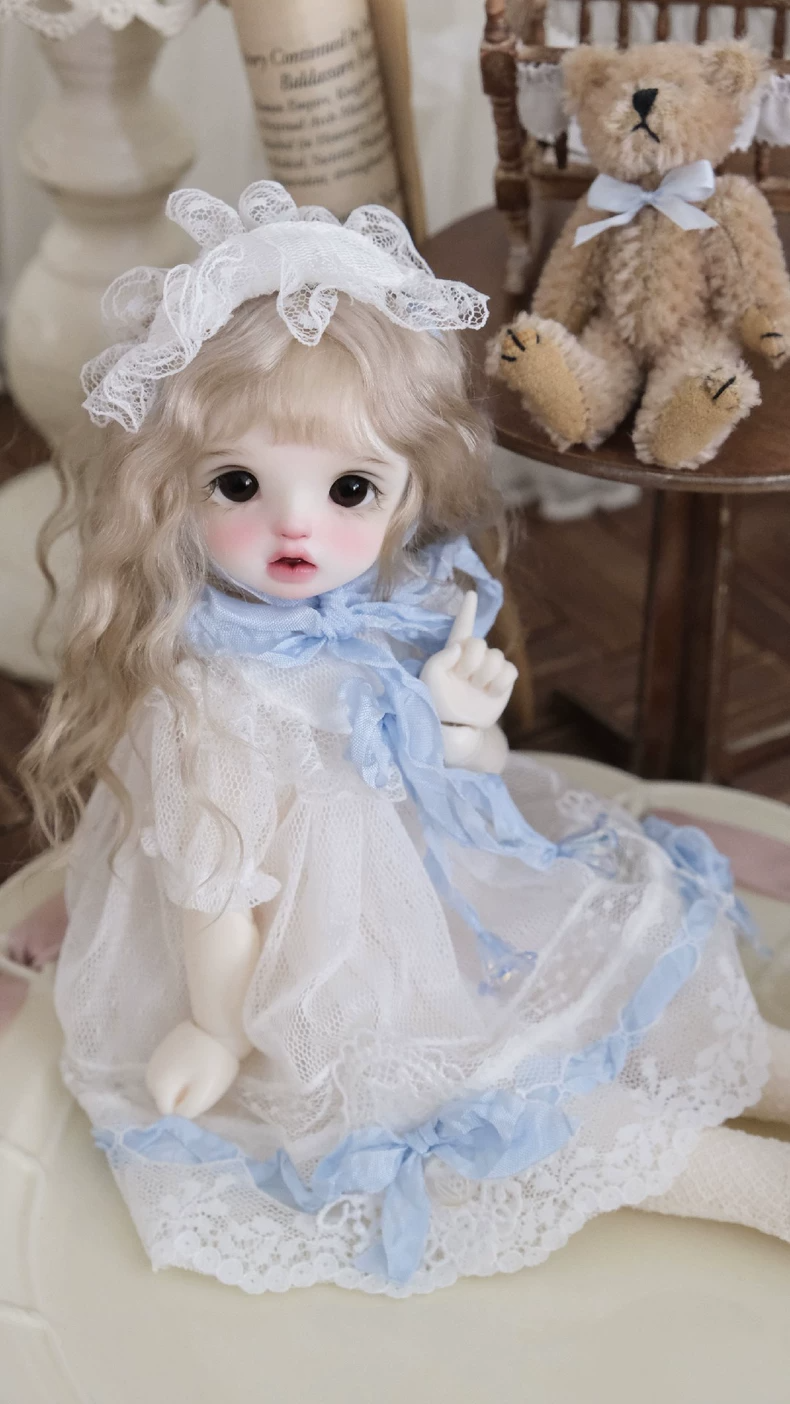 Elegant 1/6 BJD Doll Outfit: Lace & Net Dress Set in Pink & Blue – Adjustable & Luxe - Image 5