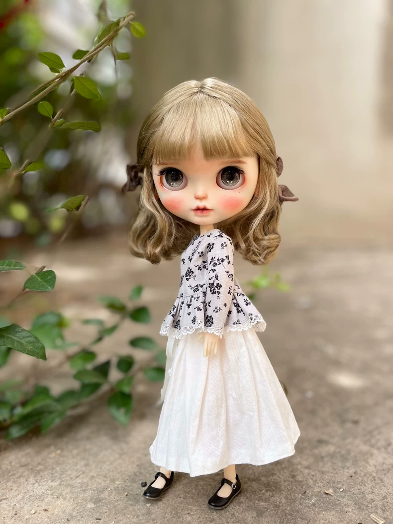 Vintage Blythe Doll Outfit – Elegant Blouse, Vest, Shorts & Beret Set | Premium Japanese Fabrics - Image 6
