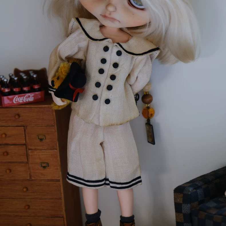 Vintage French Nautical Outfit for BLYTHE Dolls - Elegant White & Navy Cotton Set with Gray Cap - Image 3
