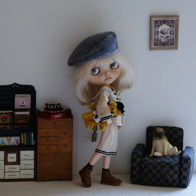 Vintage French Nautical Outfit for BLYTHE Dolls - Elegant White & Navy Cotton Set with Gray Cap - Image 7