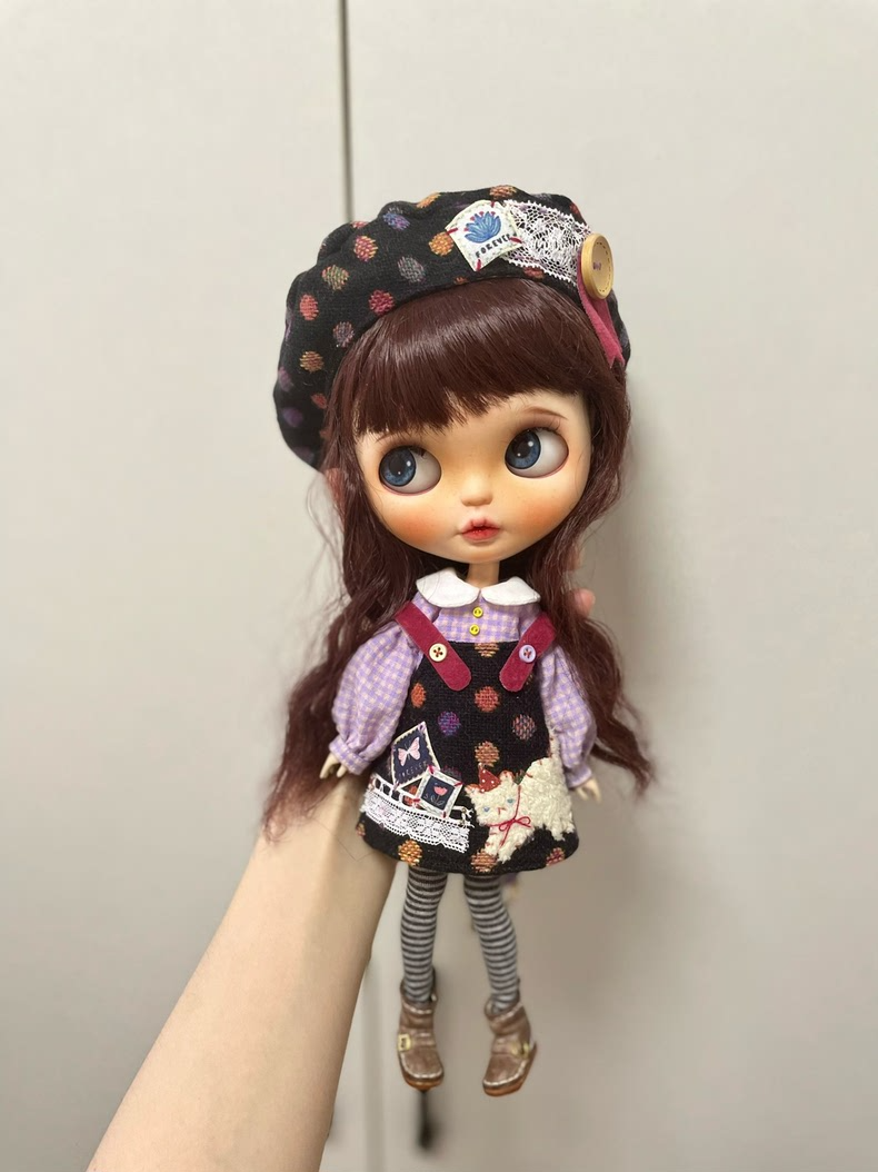 Whimsical Blythe Doll Outfit: Playful Feline Elegance in Deep Purple Polka Dots - Image 1