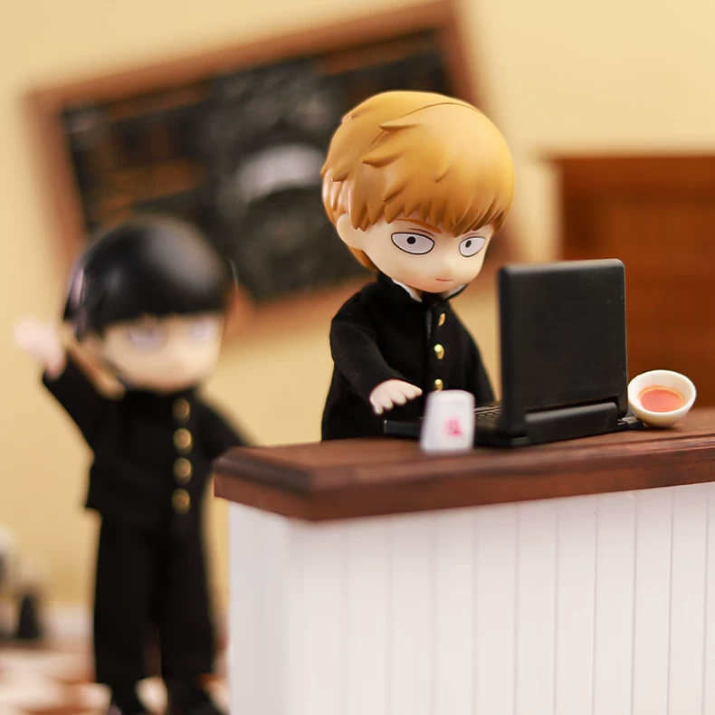 Premium OB11 Doll School Uniform Set: Timeless Black & Gold Outfit for Collectors - Image 6