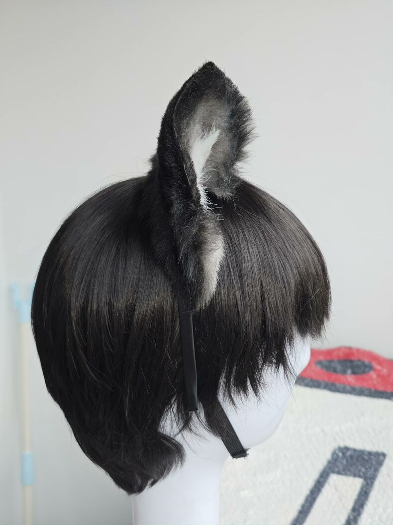Handmade Adjustable Wolf Ears – Realistic Fur Clip-On - Image 4