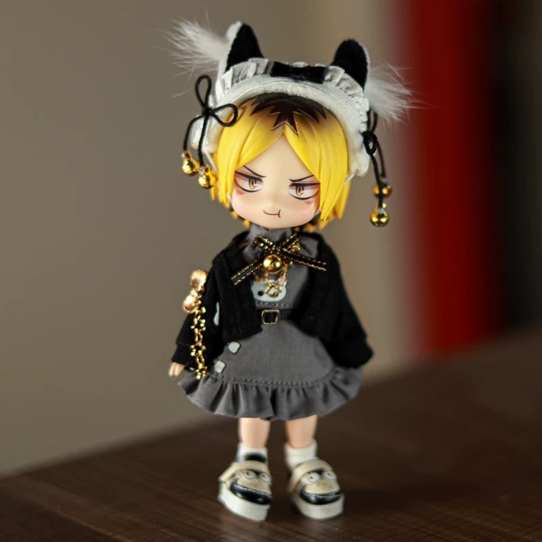 Luxury OB11 Doll Outfit: Black & Gray Elegance with Metallic Accents - Image 1