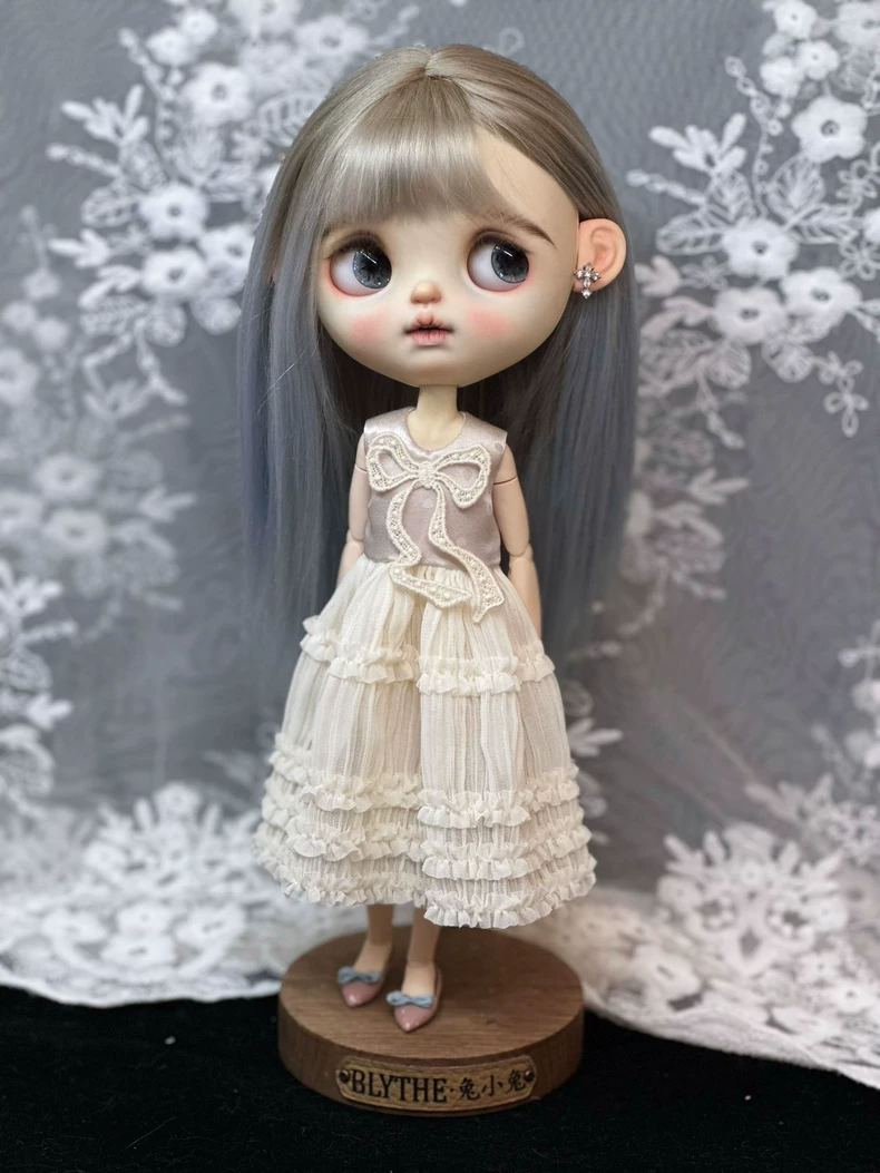 Elegant Pastel Blythe Doll Dress – Ruffled Layers, Lace Trim & Adjustable Straps for ob24 Dolls - Image 1