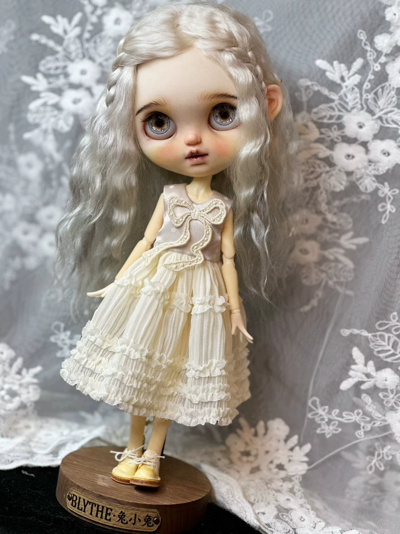 Elegant Pastel Blythe Doll Dress – Ruffled Layers, Lace Trim & Adjustable Straps for ob24 Dolls - Image 6