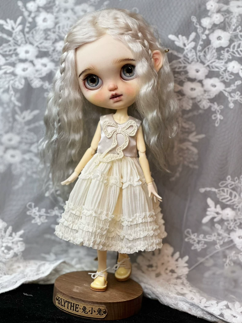 Elegant Pastel Blythe Doll Dress – Ruffled Layers, Lace Trim & Adjustable Straps for ob24 Dolls - Image 8