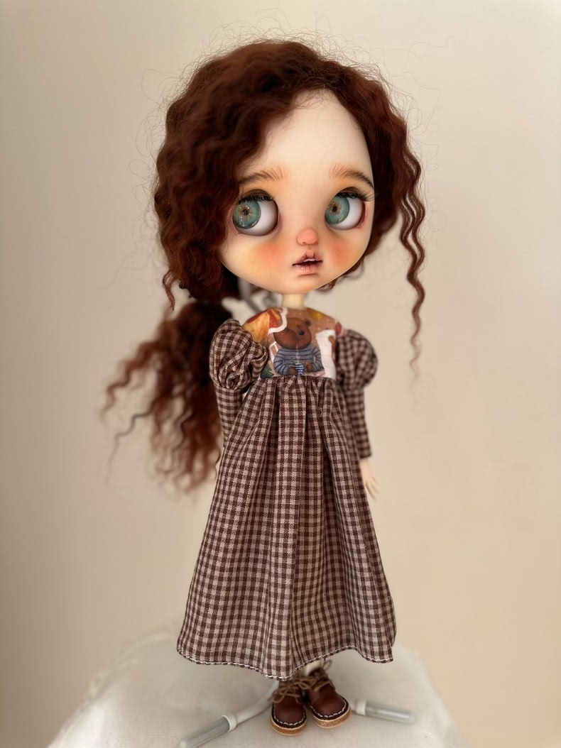 Charming Checkered Blythe Doll Dress with Teddy Bear Patch – Premium & Versatile Outfit - Image 1