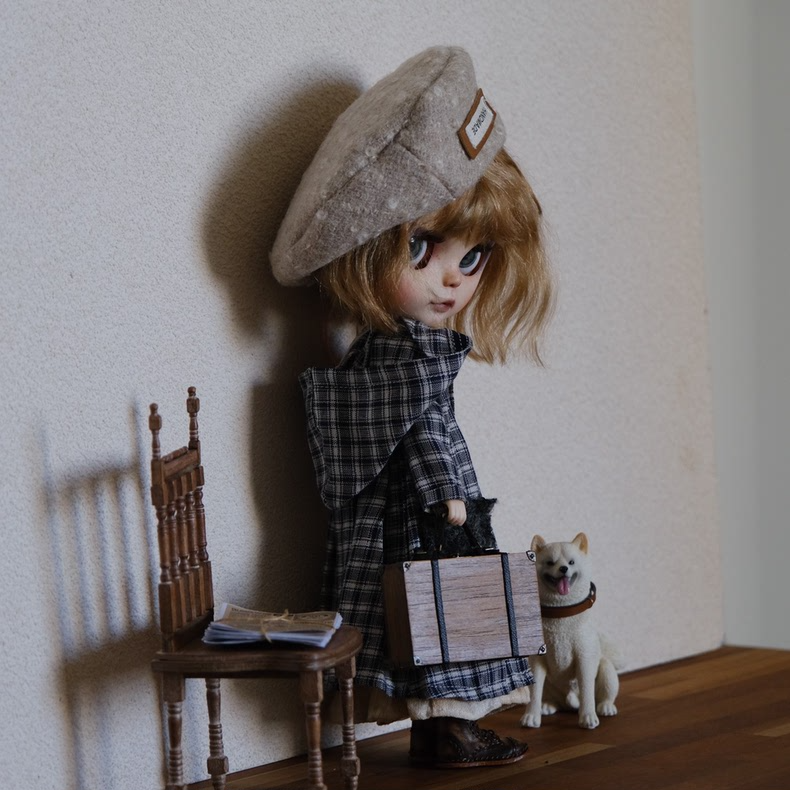 Vintage Plaid BLYTHE Doll Outfit: Navy Beret & Dress Set - Premium Quality Collector's Ensemble - Image 6