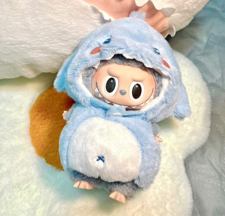 Adorable LABUBU Shark Outfit – Soft Plush Blue Doll Costume for Collectors & Play - Image 1