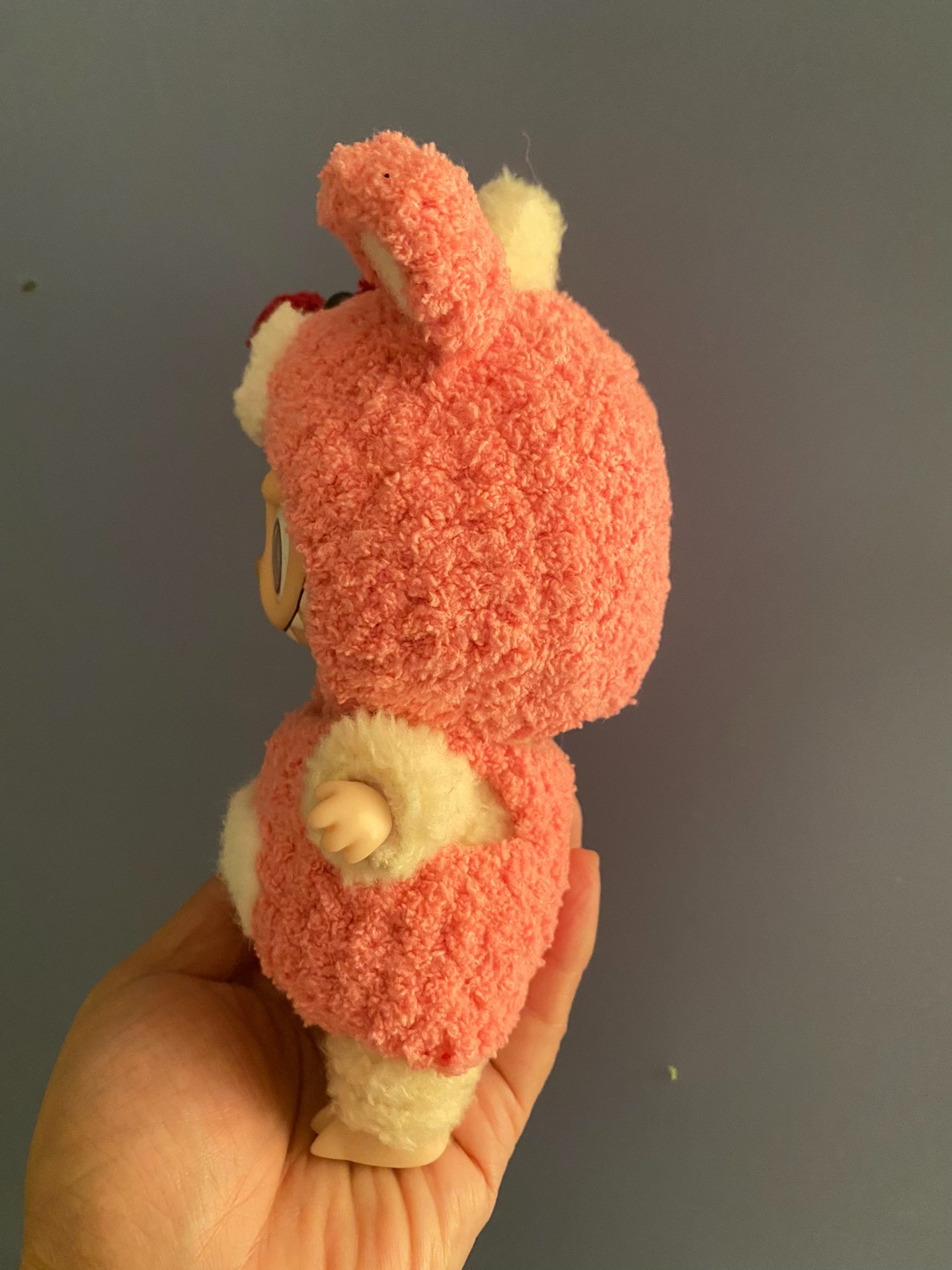 Charming Labubu Teddy Bear Outfit – Plush Pink & White Costume for POP MART Collectibles - Image 6