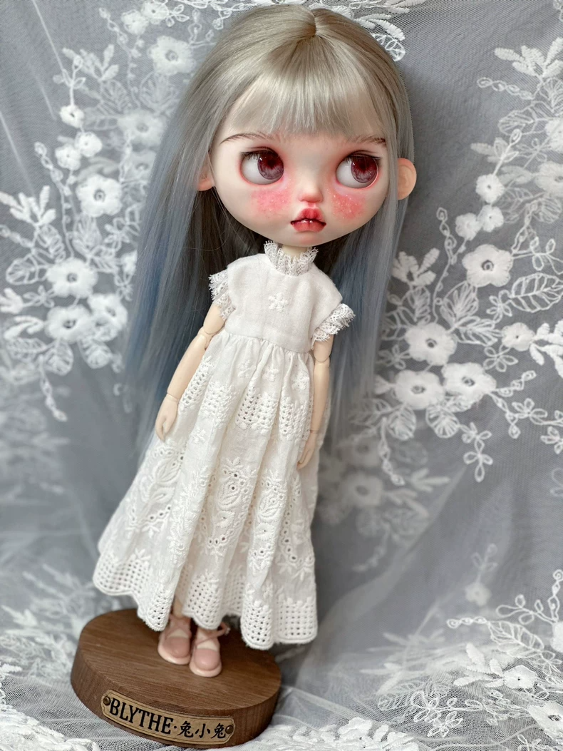 Exquisite Lace Blythe Doll Dresses – Elegant Floral Outfits for ob24 Dolls - Image 7