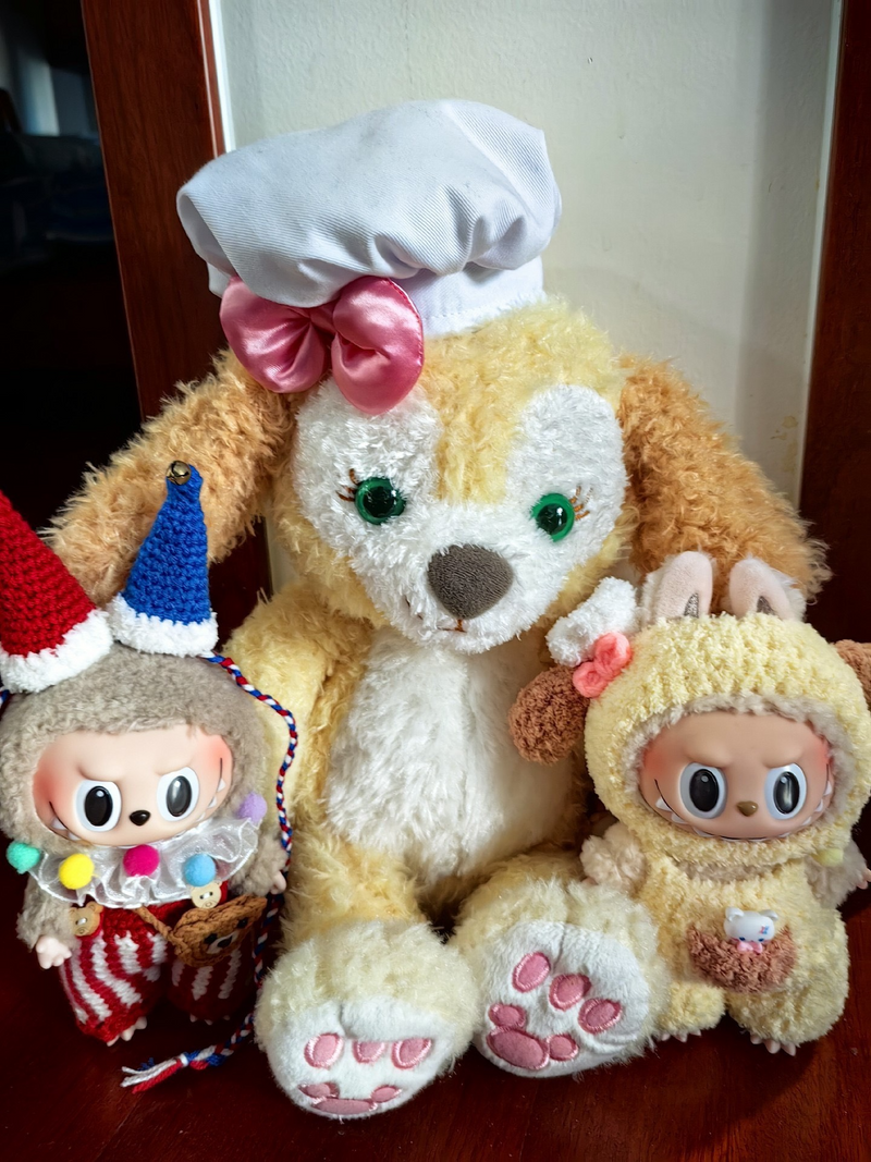 Cozy LABUBU Plush Outfit – Vibrant Hat & Bodysuit for Collectible Dolls - Image 6