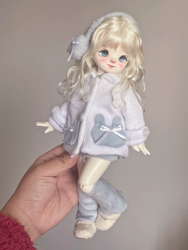Lavender Elegance BJD 1/6 Outfit: Plush Fleece & Lace, Seasonal Versatility, Premium Craftsmanship - Image 5
