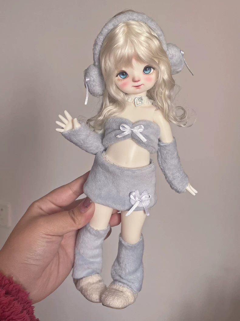 Lavender Elegance BJD 1/6 Outfit: Plush Fleece & Lace, Seasonal Versatility, Premium Craftsmanship - Image 8