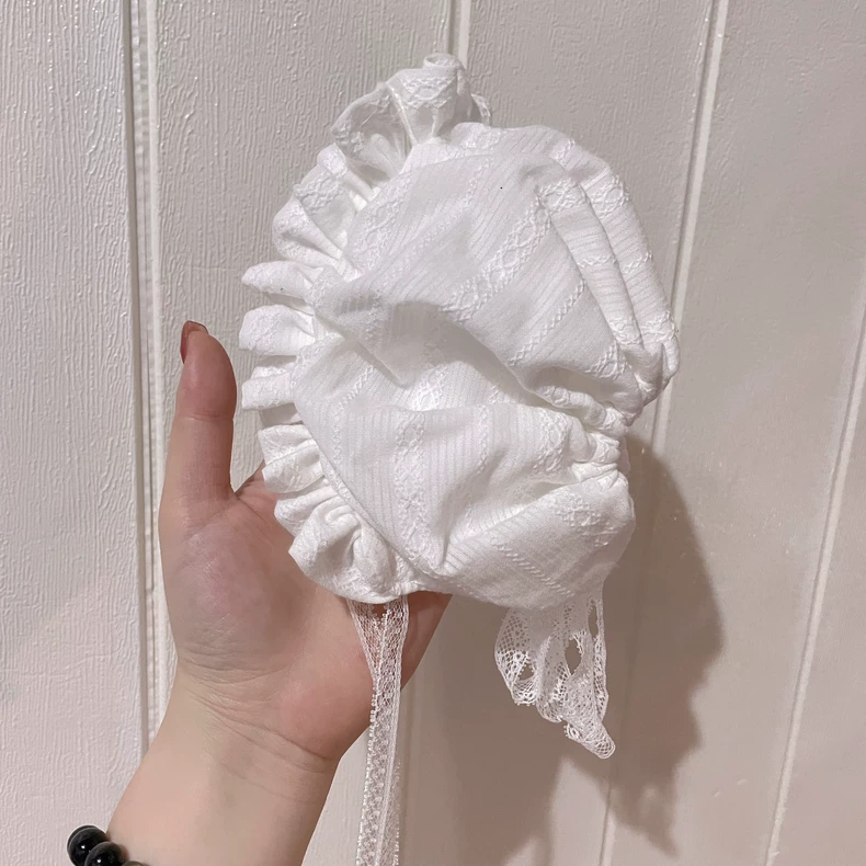 Vintage Lace Blythe Doll Sleep Cap - Soft Plush White Cotton with Adjustable Straps for Collectors - Image 5