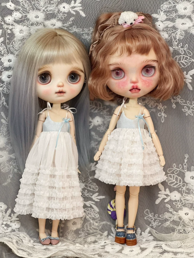 Exquisite Blythe Doll Dress: Pastel Blue Tiered Ruffles with Bow Detail - Image 1